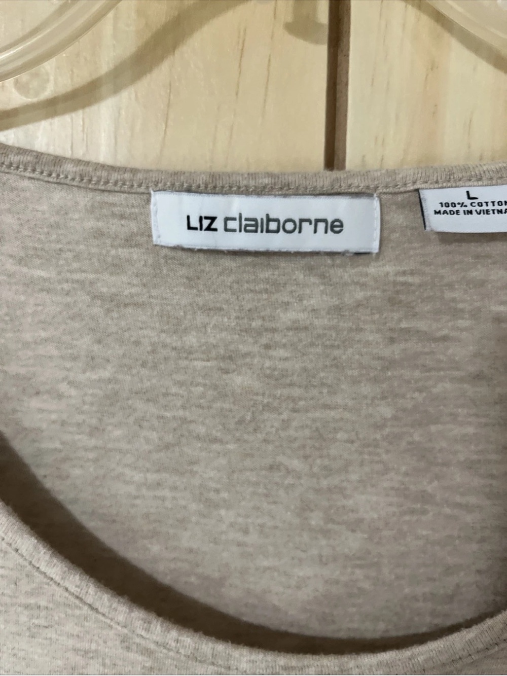Liz Claiborne Beige and White Striped Scoop Neck 3/4 Sleeve Top - Picture 2 of 10